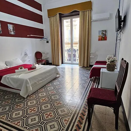 Teatro Del Sole Cavour 게스트하우스 3*